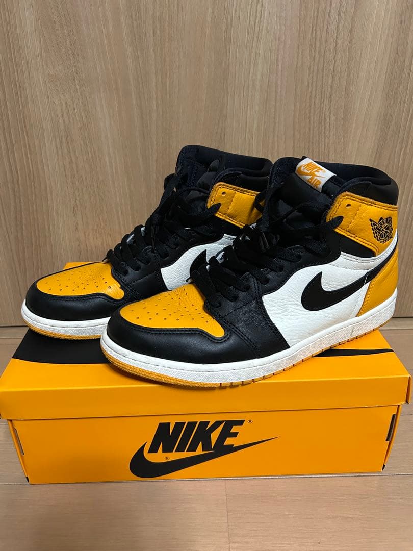 靴 NIKE AIR JORDAN 1 TAXI
