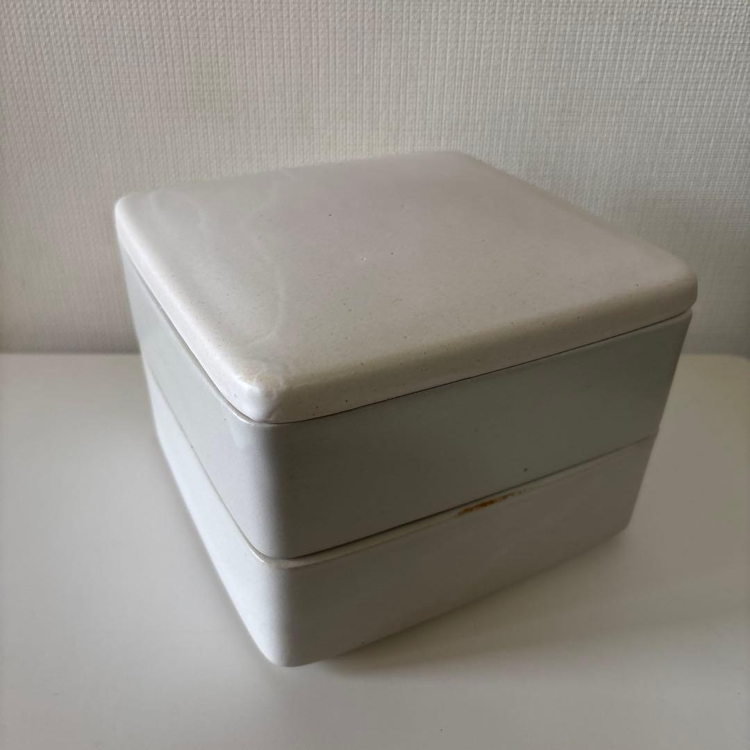 スタジオエム　白雪お重　二段重