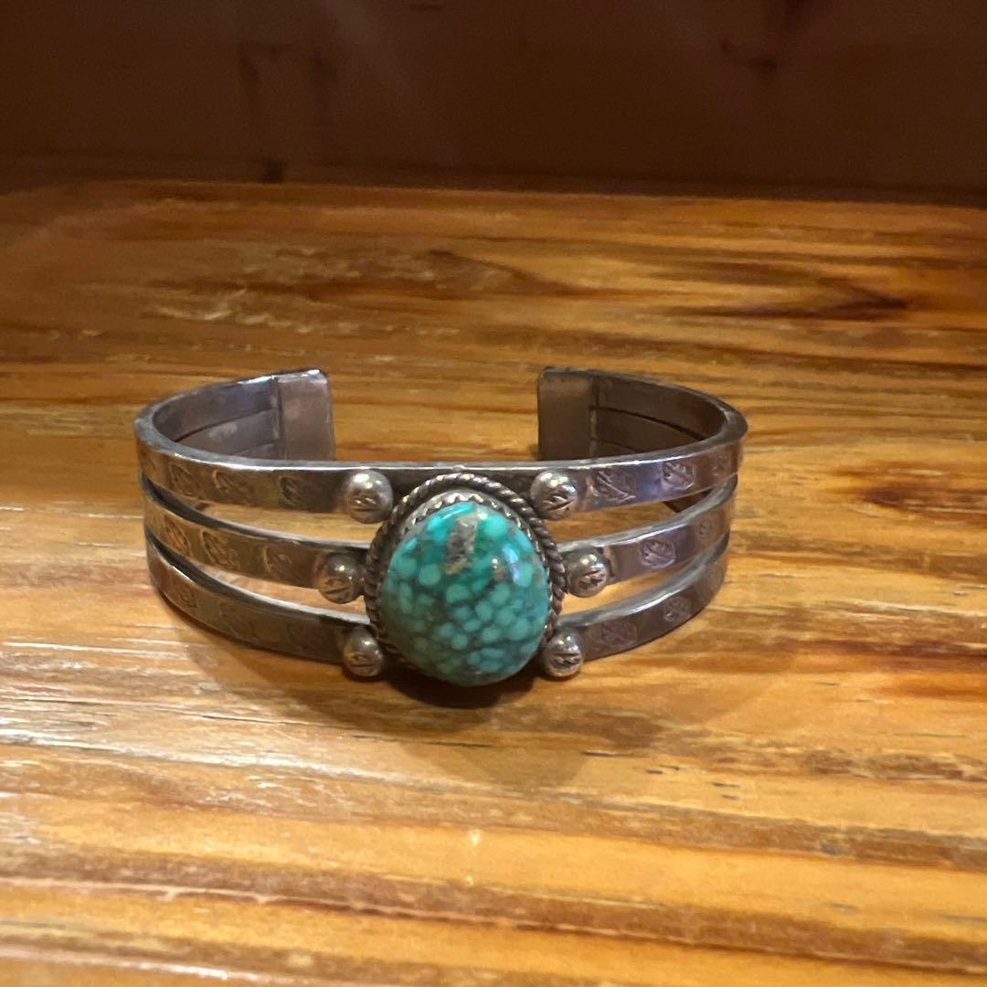 ターコイズストーン シルバー カフブレスレット