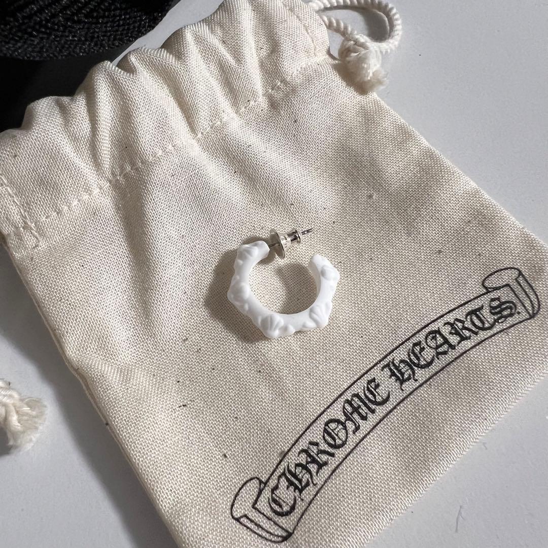 ※相場最安値 Chrome Hearts シリコンピアス ホワイト 片耳