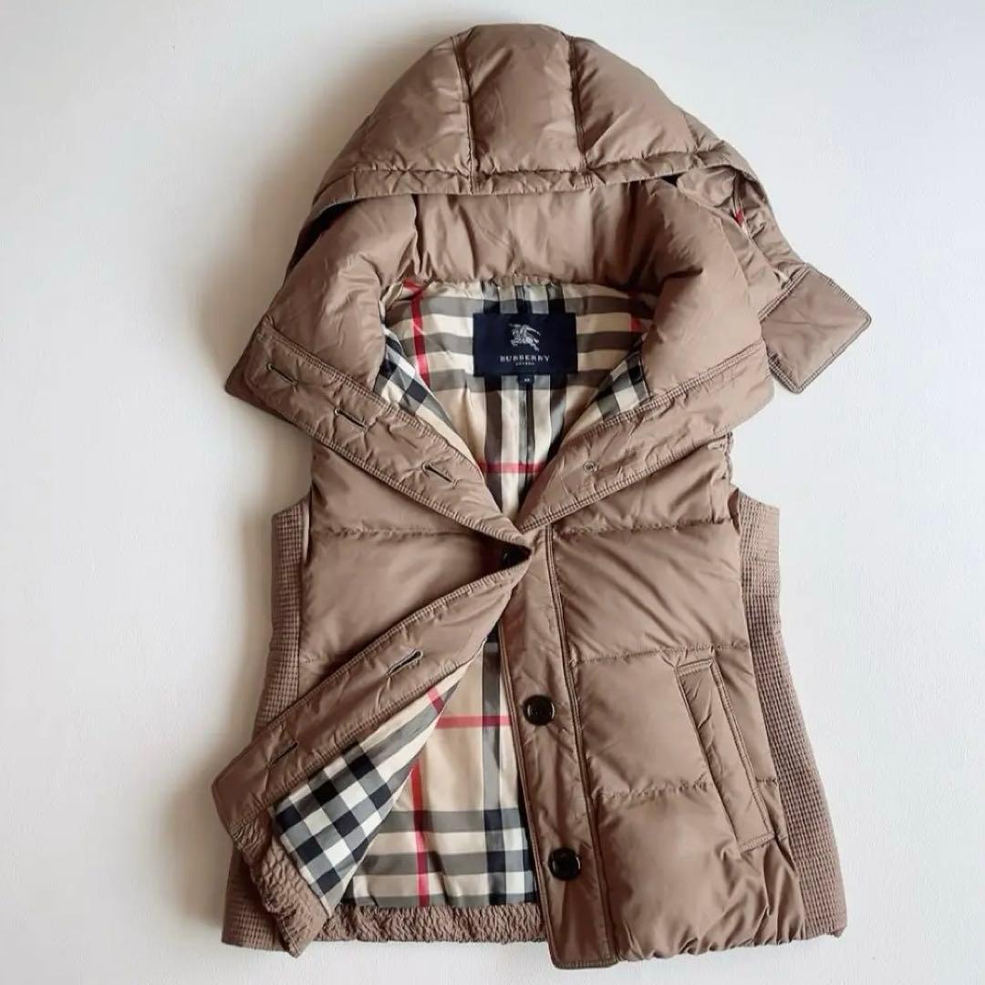バーバリーロンドン　ダウンベスト　ノバチェック　フード取外可　2way　ベージュ