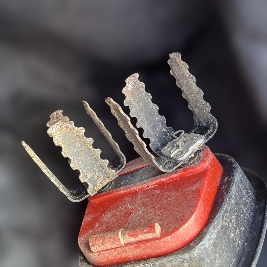 コードレスミニ 耕運機 LGC120ブラックアンドデッカー