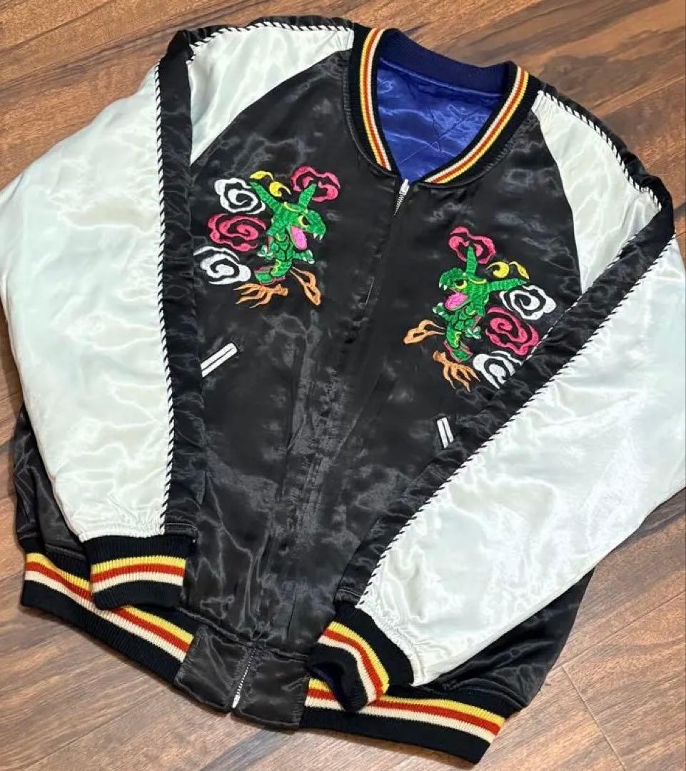 ⭐︎Mサイズ⭐︎ポケモンスカジャン レックウザ pokemon time中古/古着