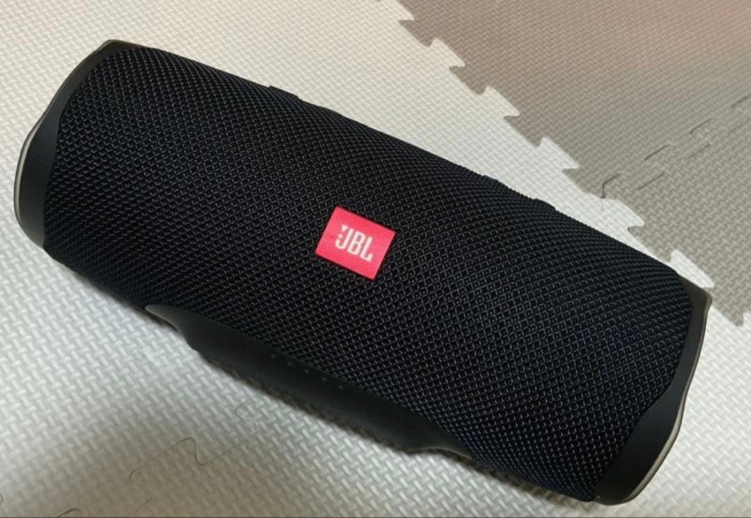 JBL charge4 ￼ワイヤレススピーカー ブラック