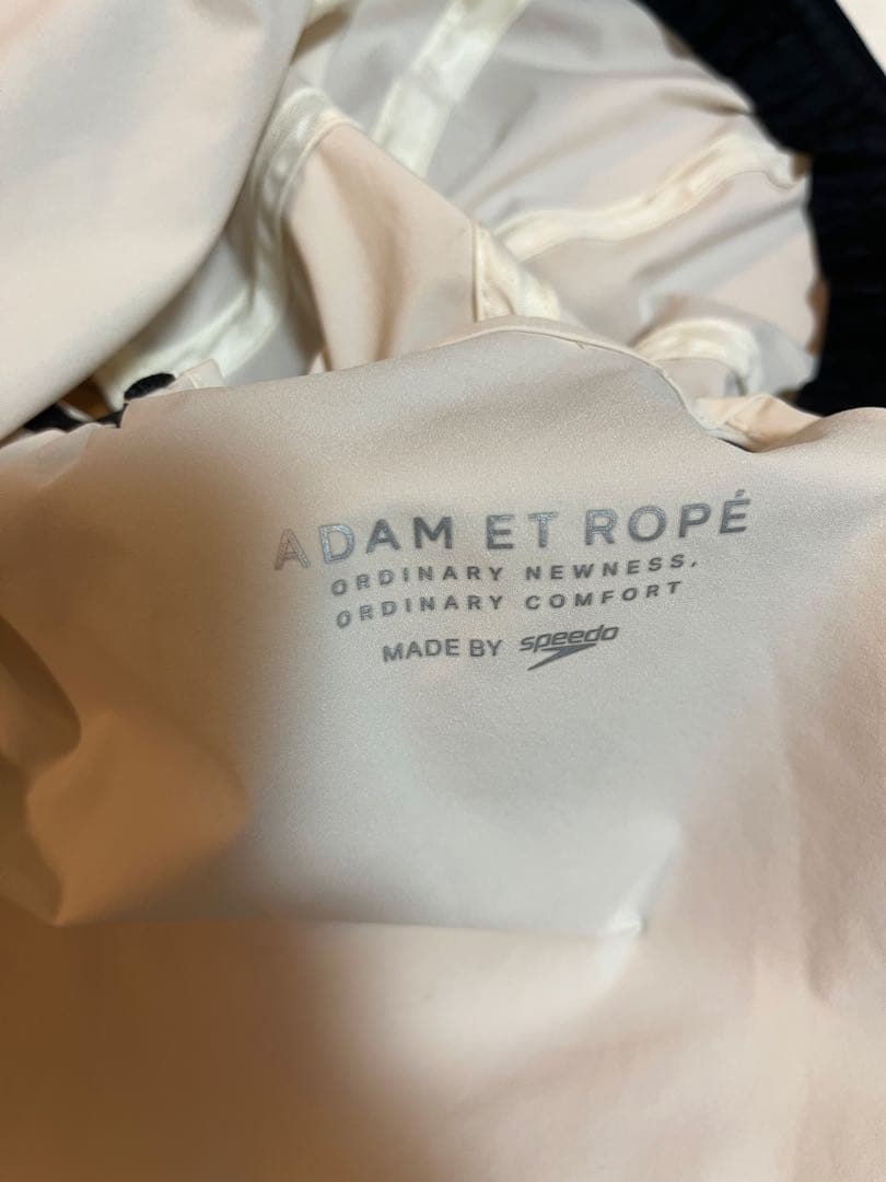 アダムエロペ Speedo SUN CAP オフホワイト　顎紐なし