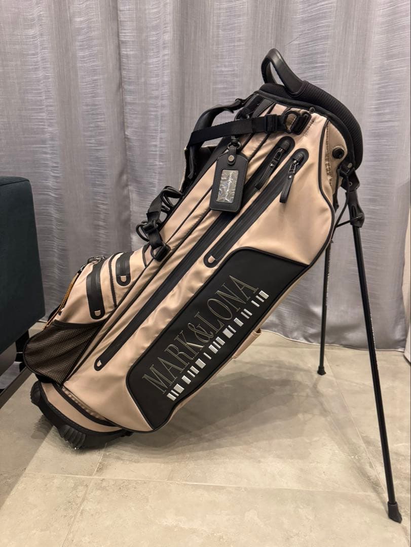 【人気美品】MARK & LONA スタンドバッグ ベージ ュ